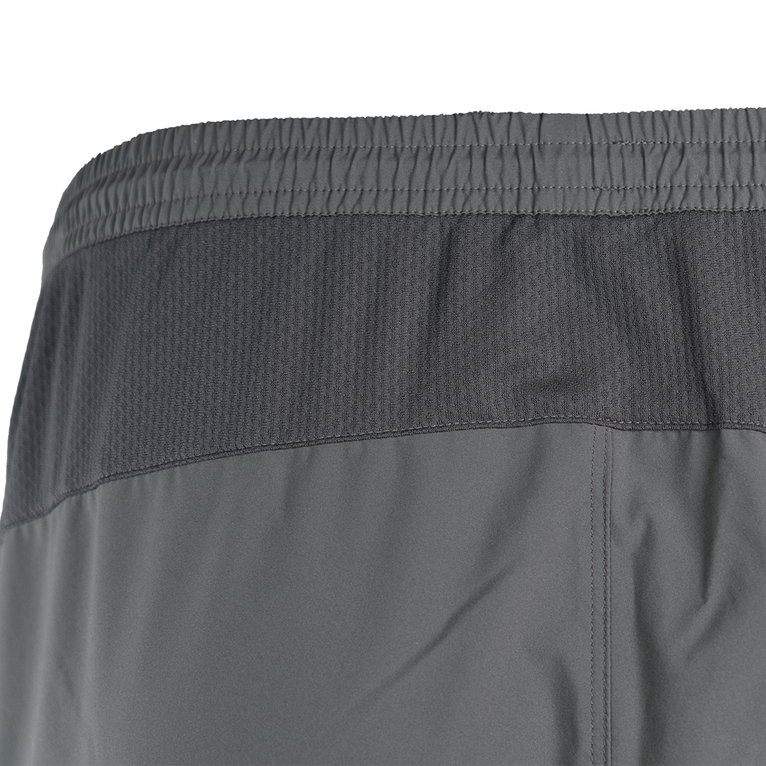 close view of breathable mesh panel on rear yoke of Skyline Trail Joggers